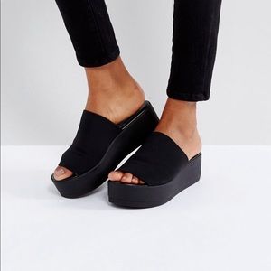 Steven Madden Platform Sandal